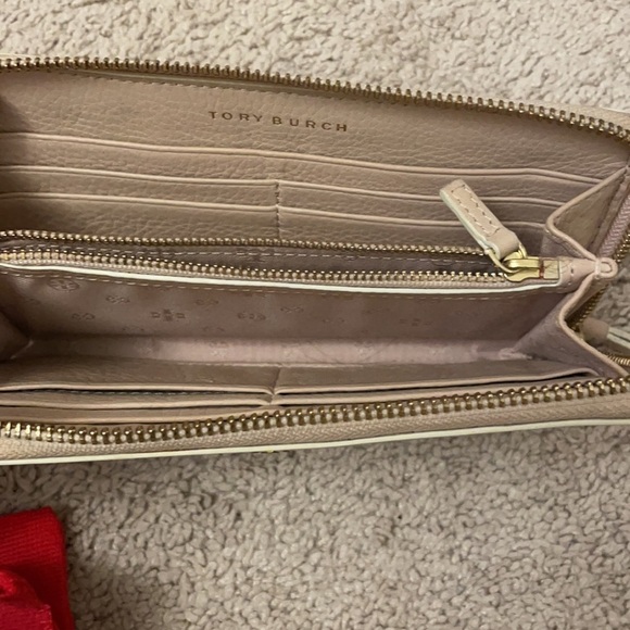 Big Wallet Tory Burch / Good Condition - Picture 4 of 7